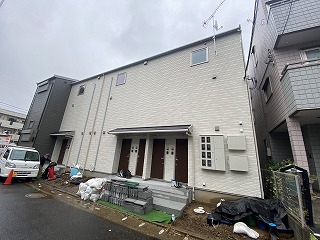 25/30 エントランス