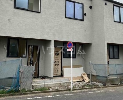 2/3 エントランス