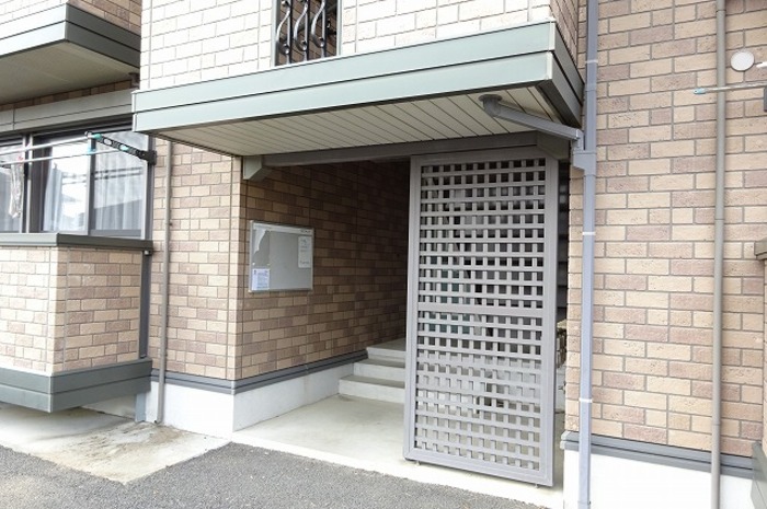 17/22 エントランス