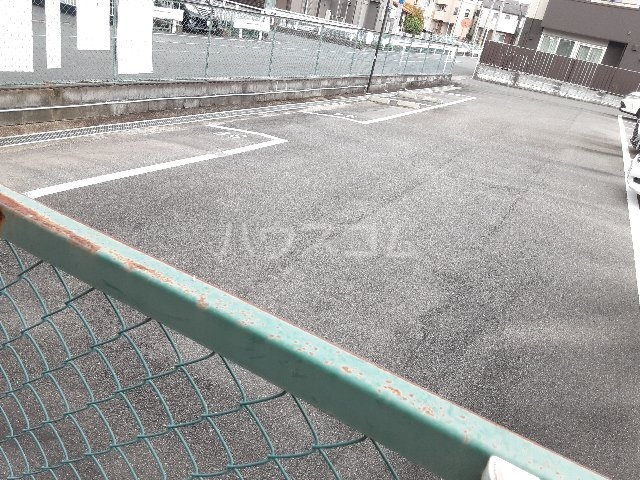 29/30 駐車場