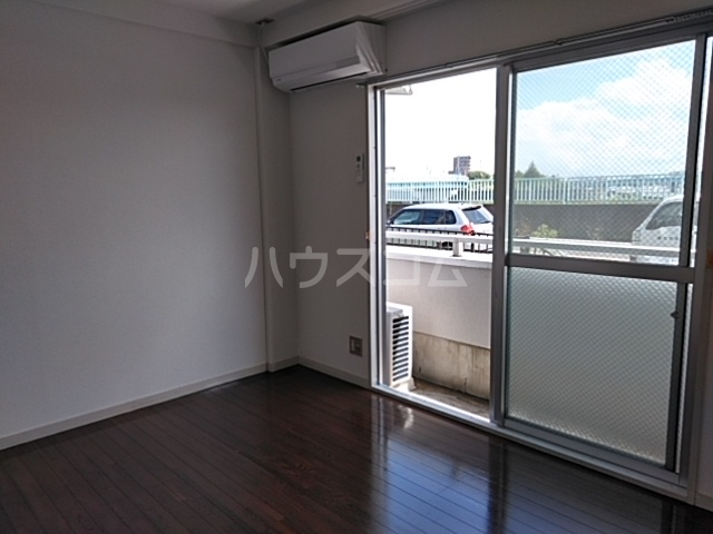 23/30 バルコニー