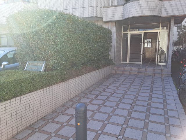 2/3 エントランス