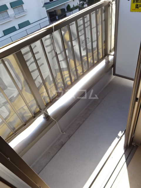 15/23 バルコニー