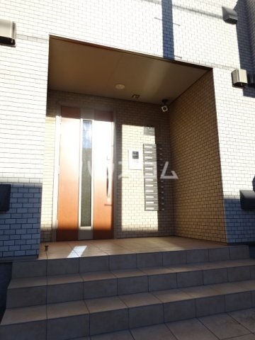 19/28 エントランス