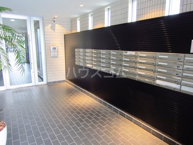 29/30 エントランス