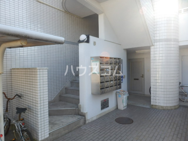 15/20 エントランス