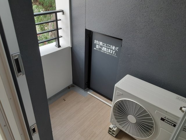 19/30 バルコニー