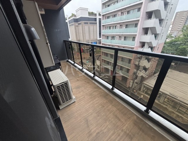 20/30 バルコニー