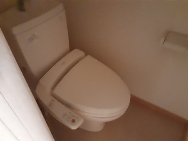 16/28 トイレ