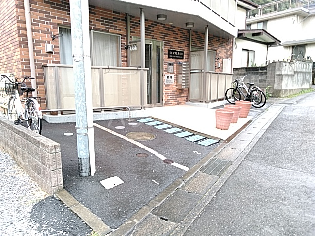 2/23 外観