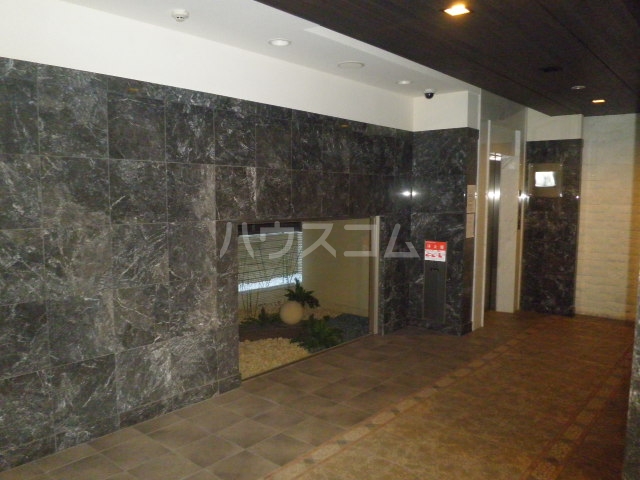 2/6 エントランス