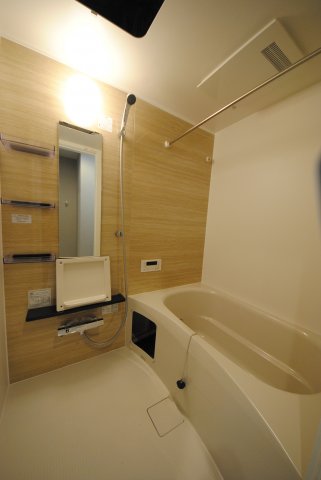15/30 浴室