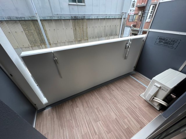 14/29 バルコニー