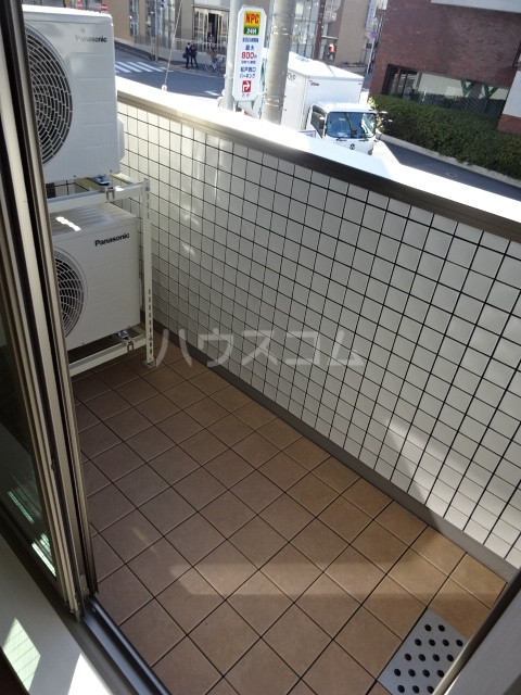 17/25 バルコニー