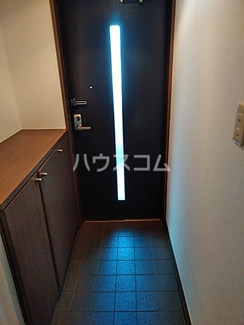 14/30 玄関