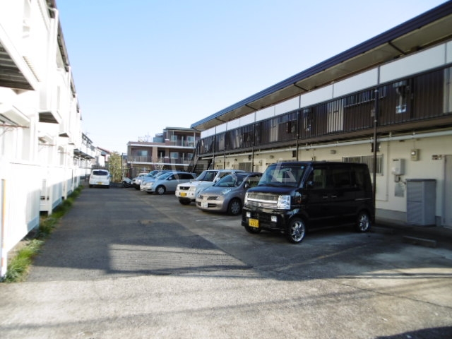 22/30 駐車場