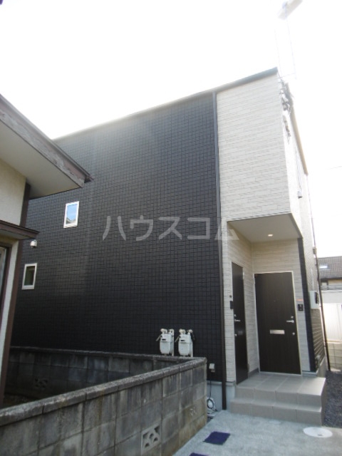 22/24 エントランス