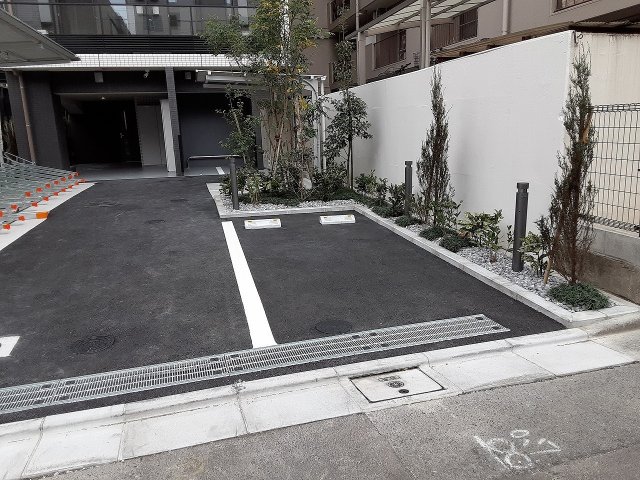 20/30 駐車場
