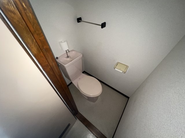 13/30 トイレ