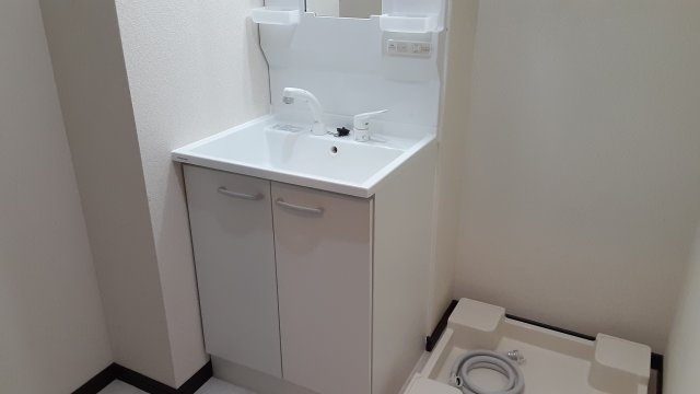 17/30 洗面