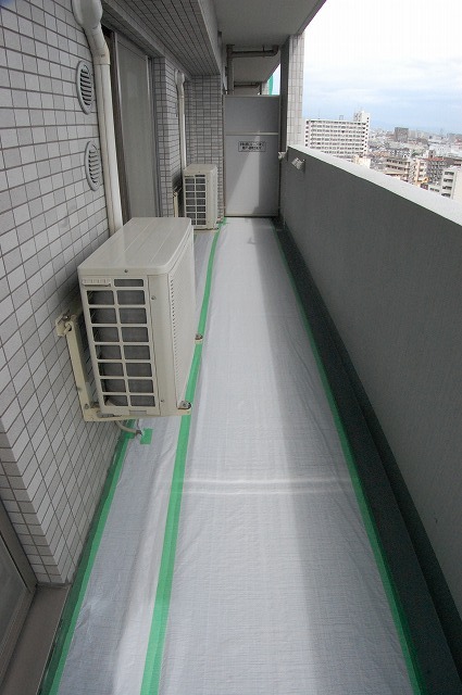 17/30 バルコニー