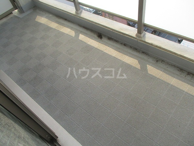 20/30 バルコニー