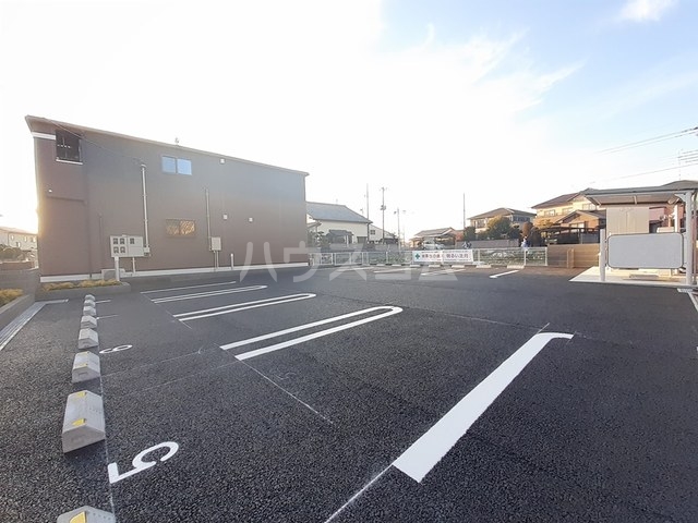 15/21 駐車場