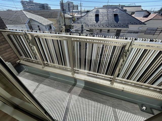 13/30 バルコニー