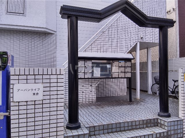 17/24 エントランス