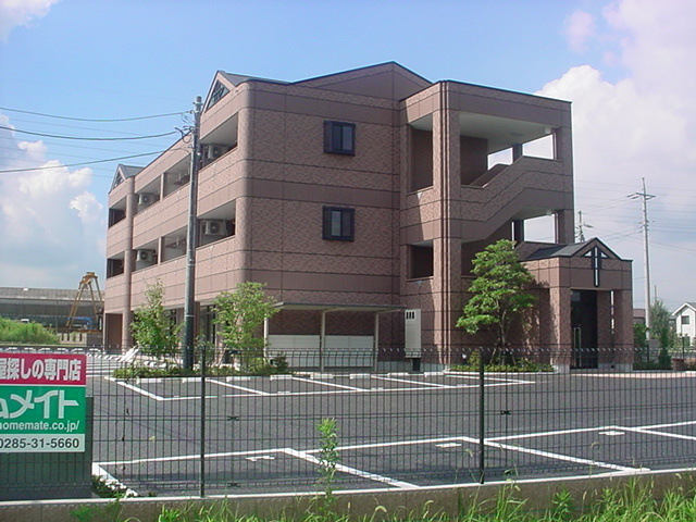 18/19 駐車場