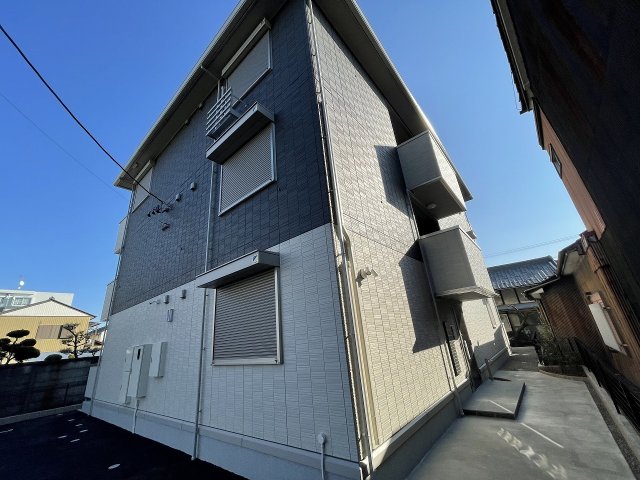 2/30 外観