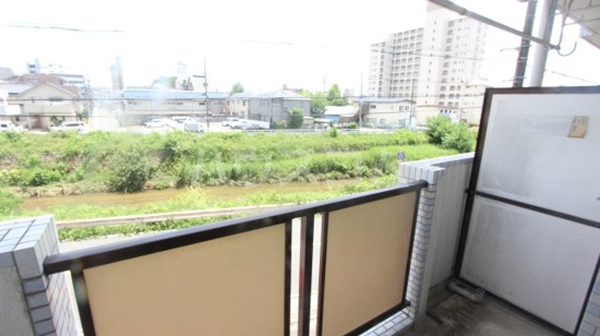 19/28 バルコニー