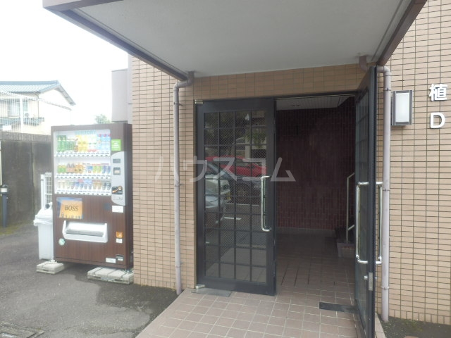 3/5 エントランス