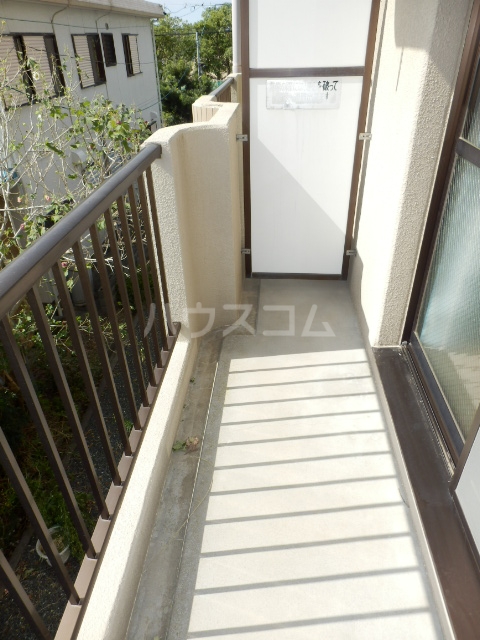 20/28 バルコニー