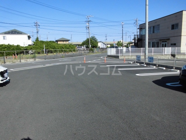 3/5 駐車場