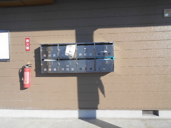 18/27 エントランス