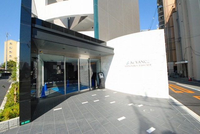 20/30 エントランス