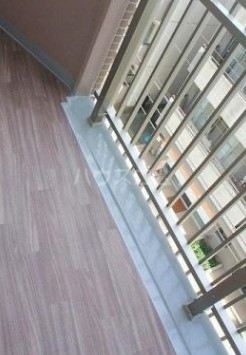 13/16 バルコニー