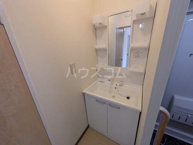 17/30 洗面