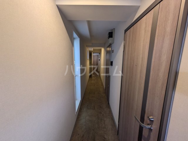 2/3 エントランス