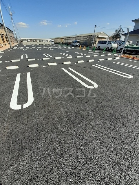 14/20 駐車場