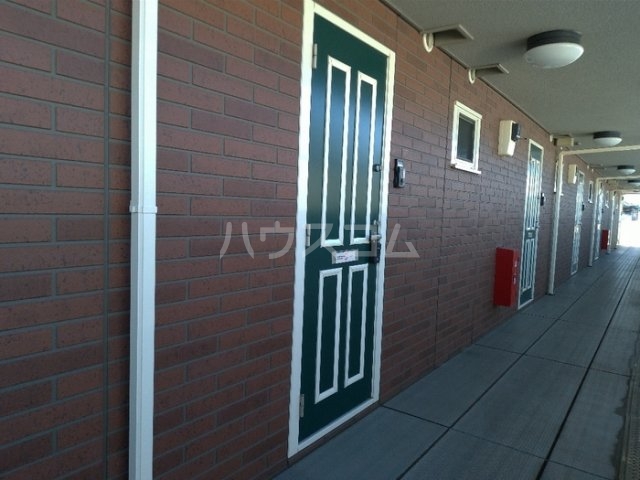 19/25 エントランス