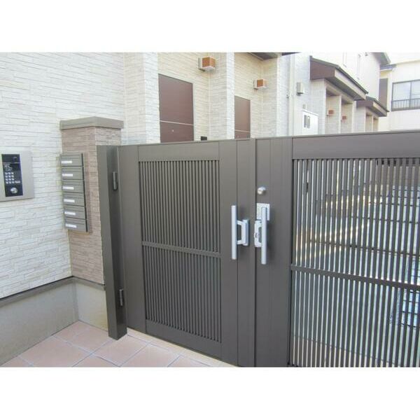 3/6 エントランス