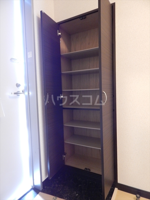 6/25 玄関