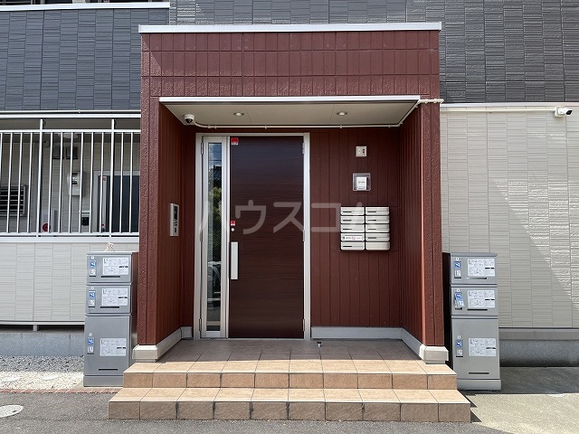 29/30 エントランス