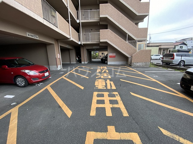 21/30 駐車場