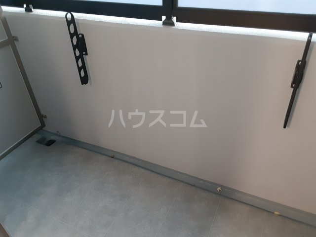 14/27 バルコニー