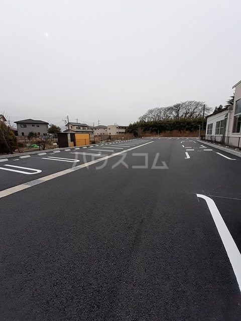 2/8 駐車場