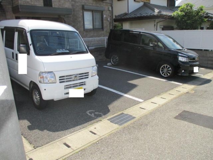 3/4 駐車場