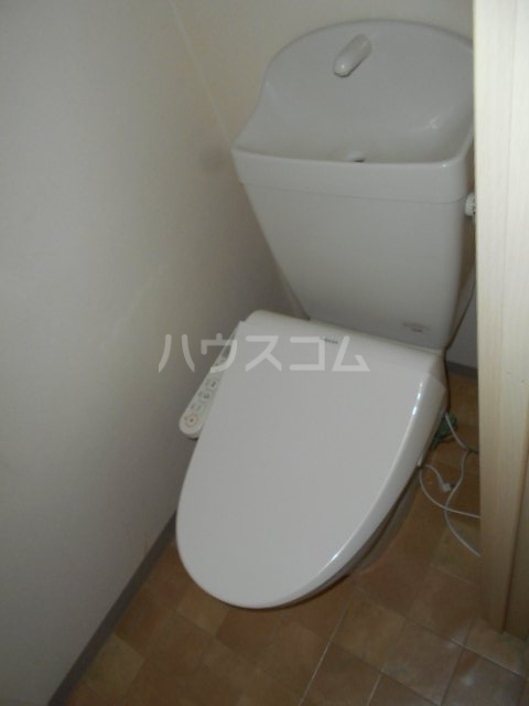 13/30 トイレ